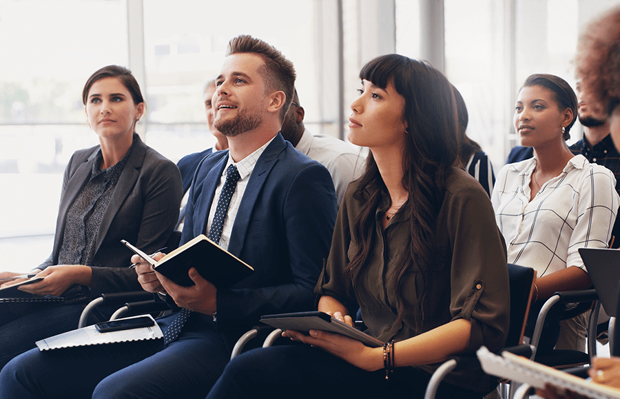 Why Employee Shift Management is Important for Retail and Restaurant Industry Businesses