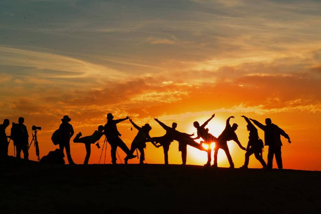 CSR for Small Businesses: A Guide to Social Responsibility and Growth