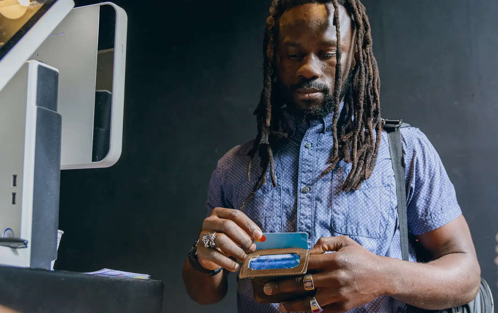 Best POS in Zimbabwe: How SalesPlay POS Ended USD–ZiG Chaos